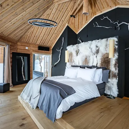 Aurorastone, Lapland, Finland Villa Veskoniemi